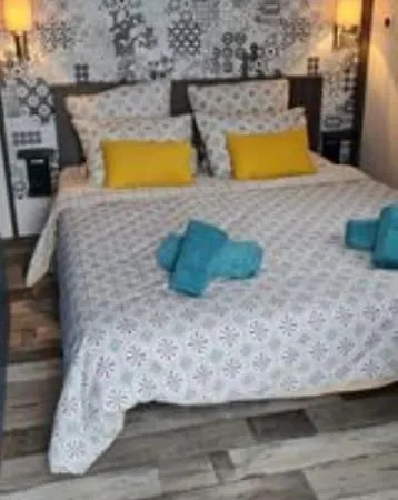 مكان تخييم Bungalow - Mobil-home Vue Mer 4 Personnes Raphael